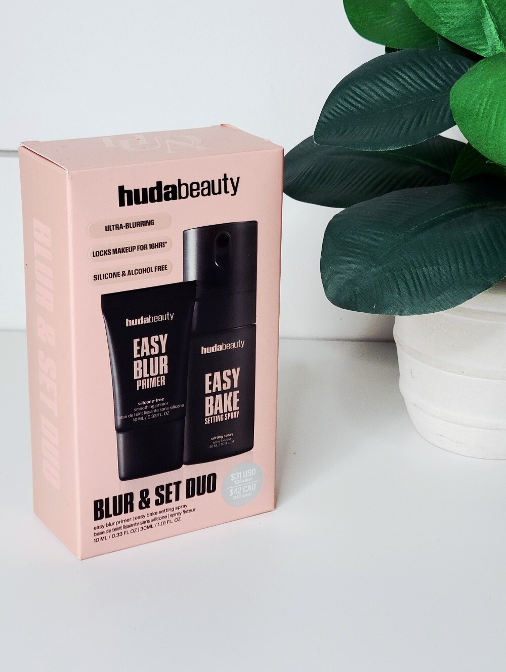 HUDA BEAUTY Easy Blur & Easy Bake Duo - Primer & Setting Bundle